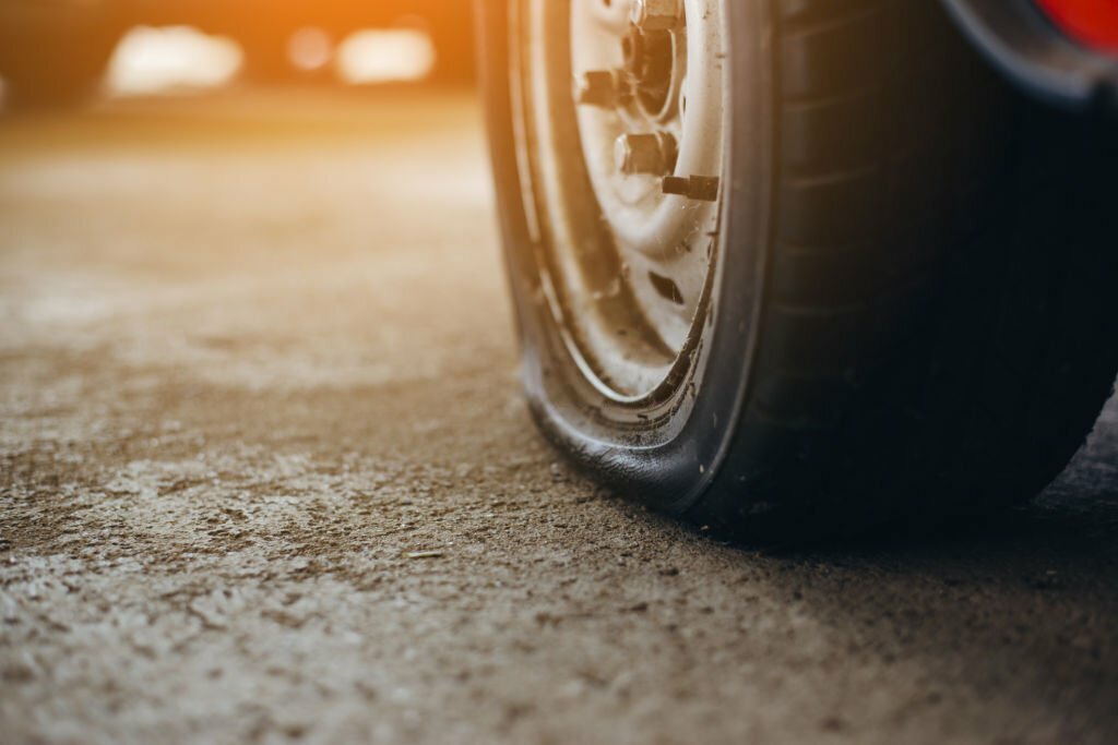 What to Do When You Get a Flat Tire: A Step-by-Step Guide
